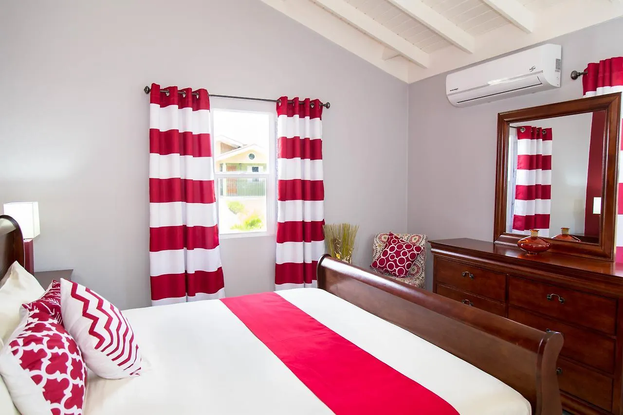 La Casa De Playa Ocho Rios Villa